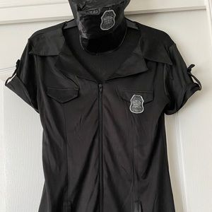 Halloween cop costume